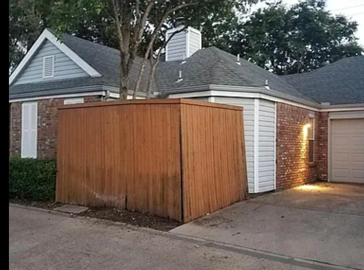 2 bed, 972 sqft, $1,925 — Photo 2
