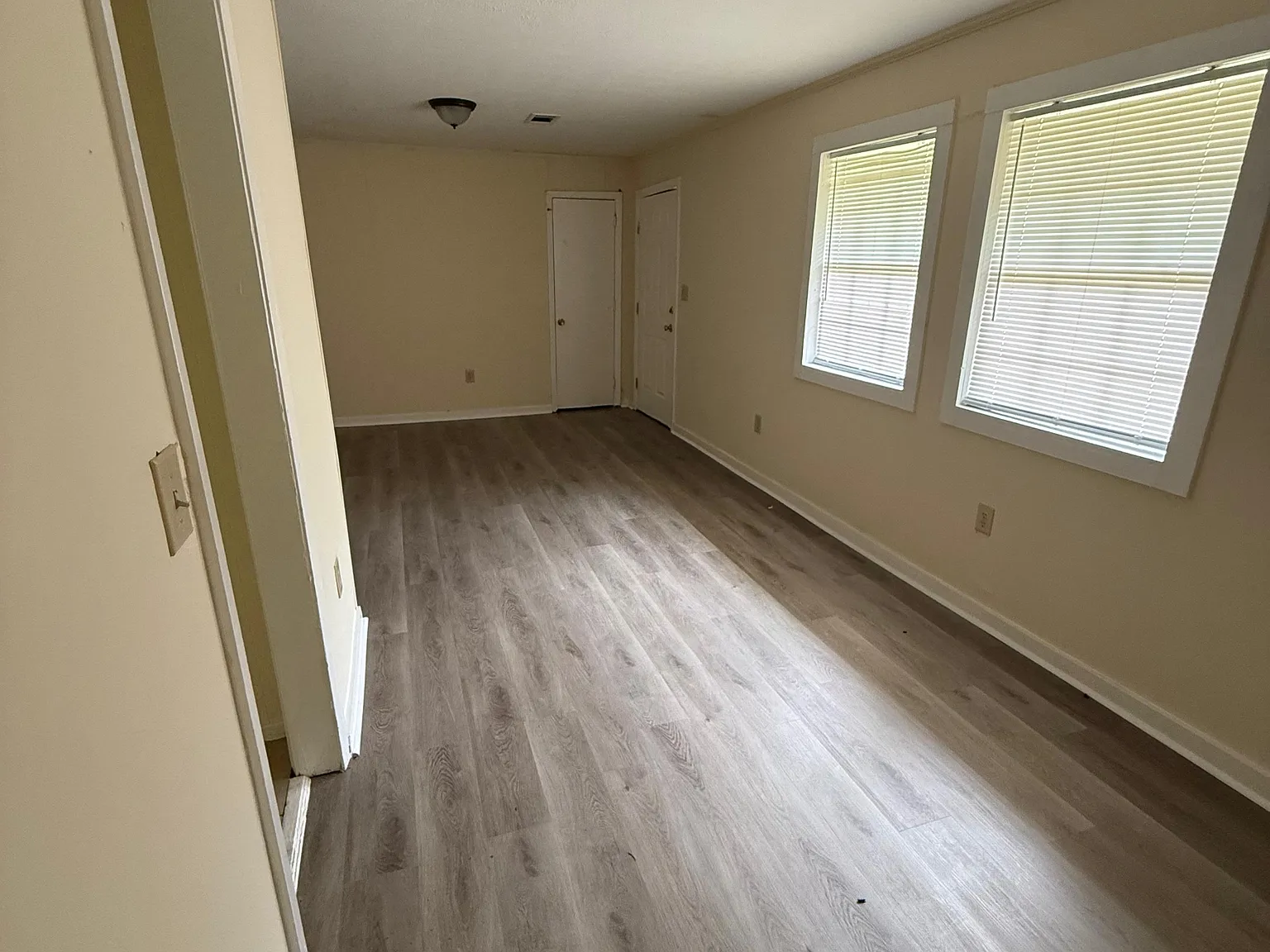 1326 Cadillac Drive - 1 — Photo 4