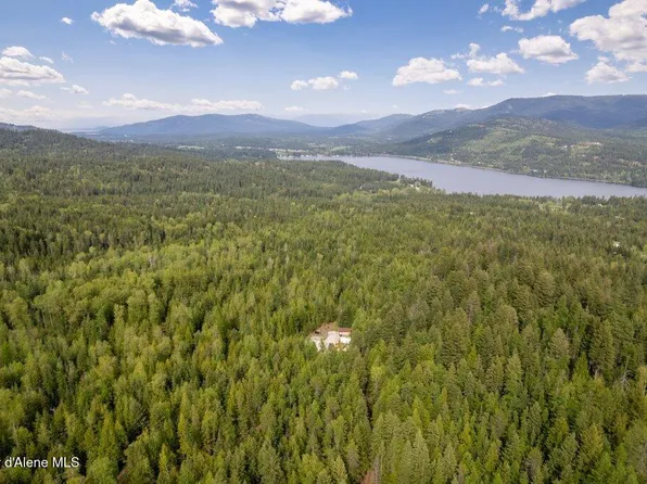 1427 Roop Rd, Cocolalla, ID 83813
