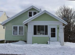 33 Iroquois St, Worcester, MA 01602