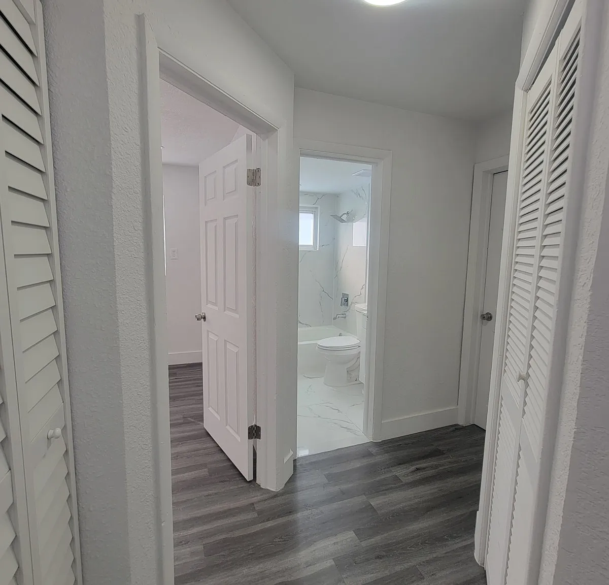 2 bed, 700 sqft, $2,350 — Photo 3