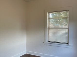 221 Raymond St #1, Santa Cruz, CA 95060