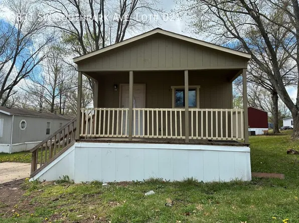 3831 SW South Park Ave, Topeka, KS