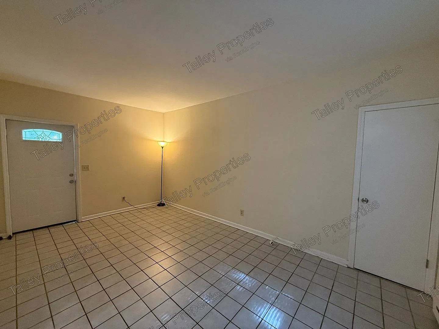1 bed, 1.0 bath, $1,395 — Photo 3