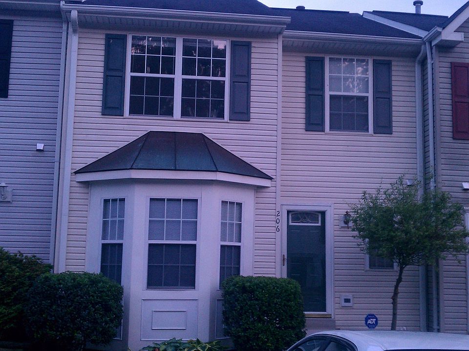 206 Kings Crest
