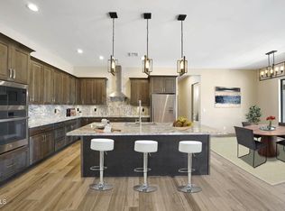 1841 E Lavitt Ln, Phoenix, AZ 85086