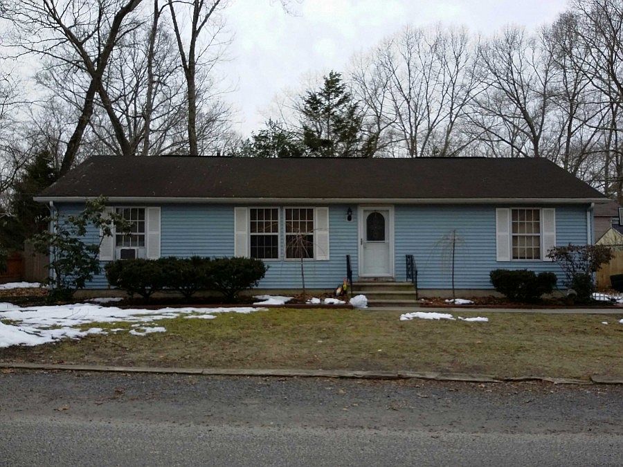 1st image of 45 Dahlia St