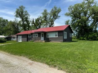 2590 W Broadway St, Bolivar, MO 65613