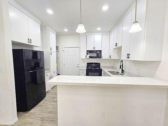 5th image of 1809 Atrium Place Dr #2