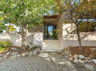 6 Estambre Rd, Santa Fe, NM 87508