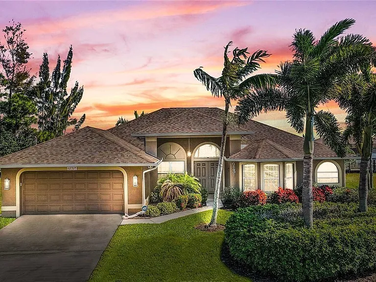 4131 SW 17th Pl — Photo 4