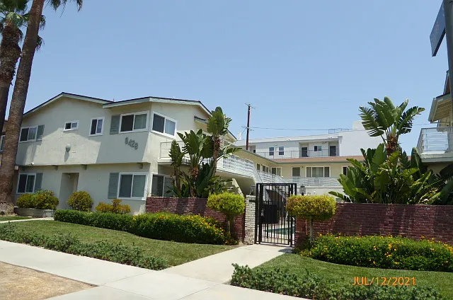 8428 Amigo Ave #9