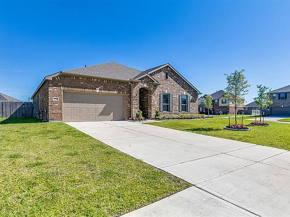 2nd image of 3999 Canterbury Park Ln