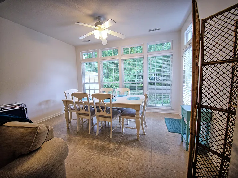 12 Beach Plum Dr — Photo 18