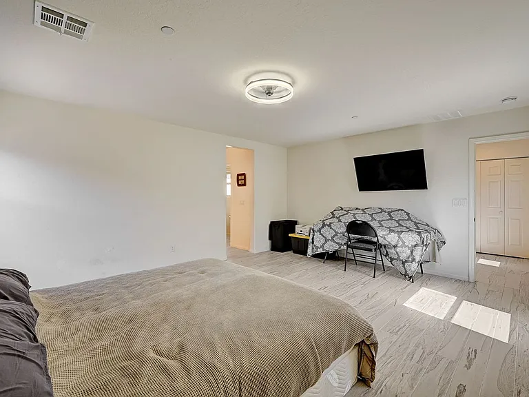 6363 Amelia Ridge Ave — Photo 18