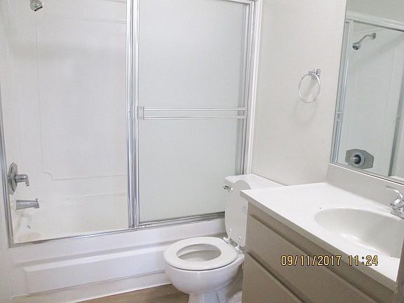 5th image of 3345 S Canfield Ave APT 114