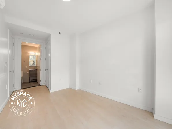 1499 Bedford Avenue image 9 of 46