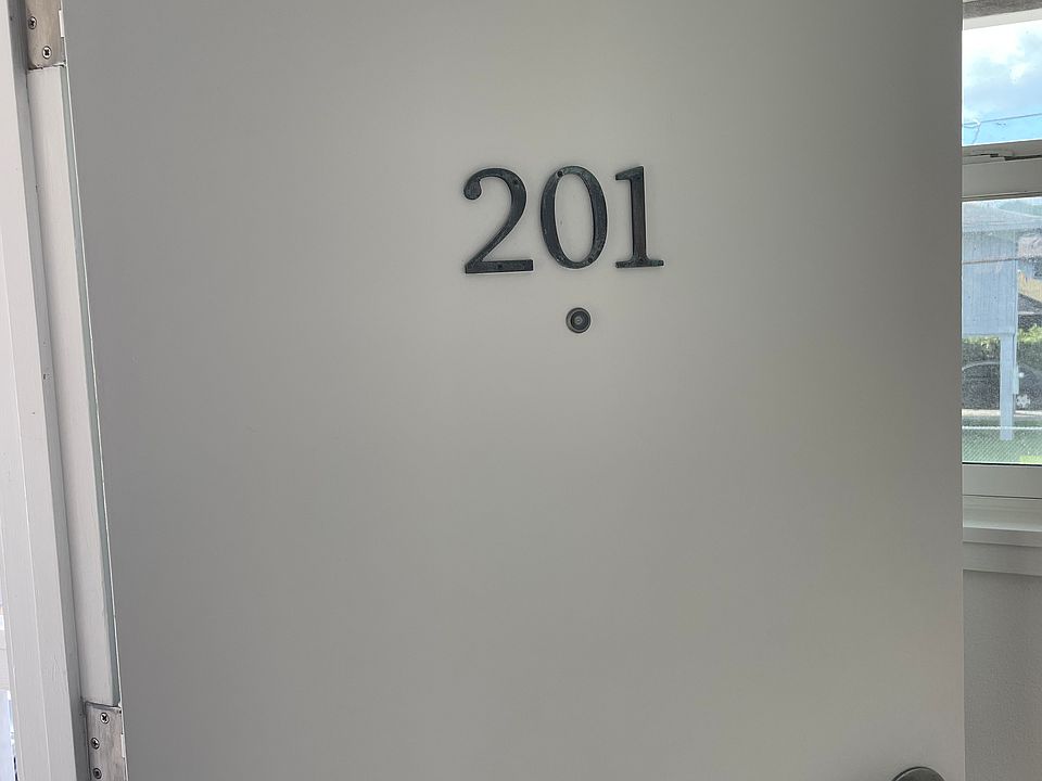 1st image of 621 Wailepo St #201