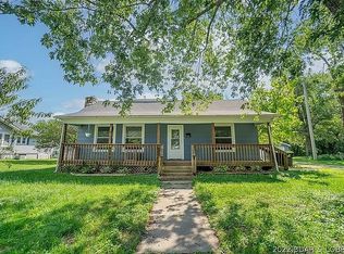 508 N Monroe St, Versailles, MO 65084