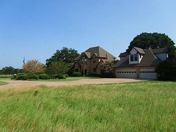 Home for Sale in Terrell, TX $519,900