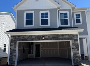 521 Hanover Shore Ln, Raleigh, NC 27610