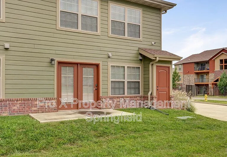 1302 S Lexington Ave #B — Photo 22