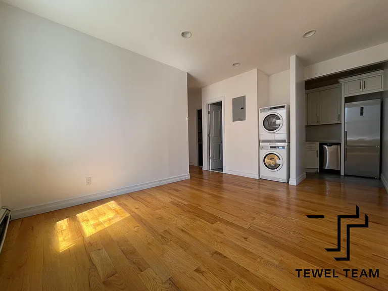 2245 Adam C Powell Blvd #5EE — Photo 4