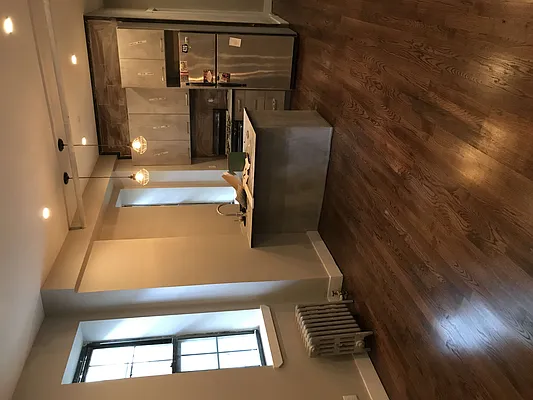 Rented by Nooklyn NYC LLC | media 12