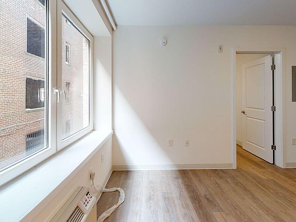 2nd image of 5840 N 13th St #205