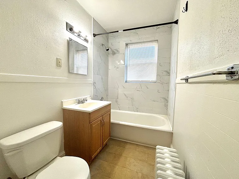 43 West St — Photo 15