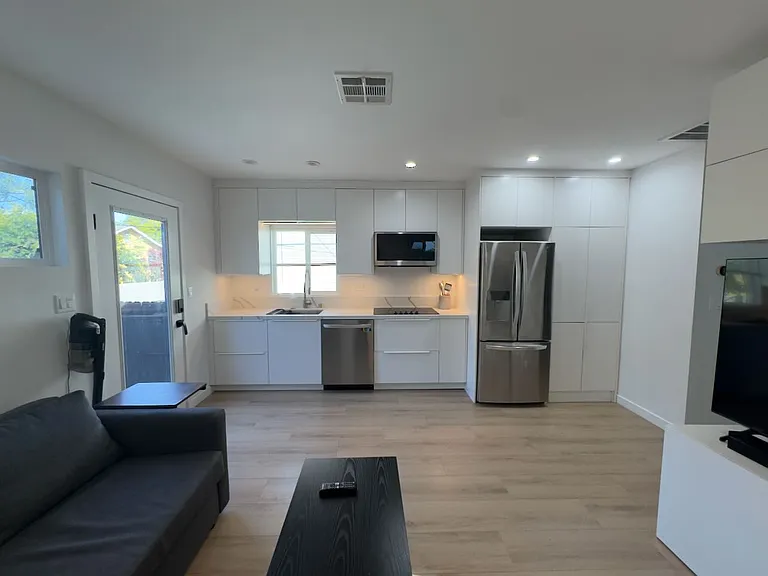 4216 Sawtelle Blvd #4218 — Photo 6