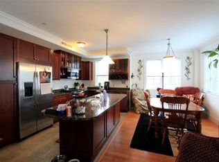 157 Beacon St #2A, Somerville, MA 02143
