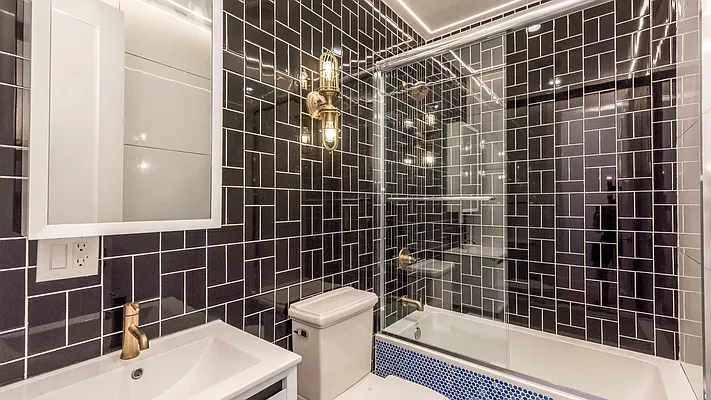 Rented by Nooklyn NYC LLC | media 4