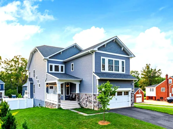 4876 Cherokee Ave, Alexandria, VA 22312