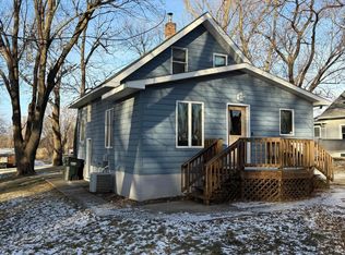 210 Jupiter St S, Cosmos, MN 56228