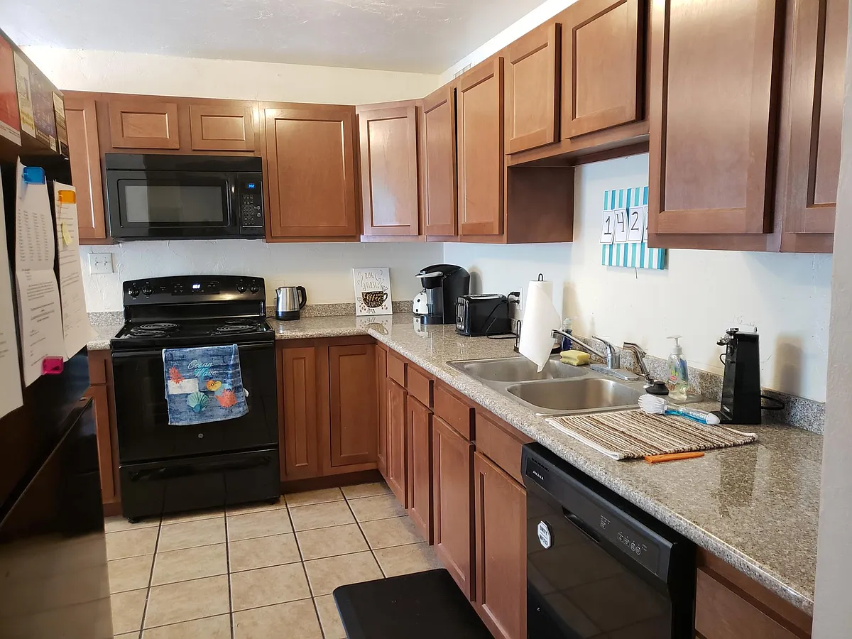 Building Photo - 1415 E Lee St #1
