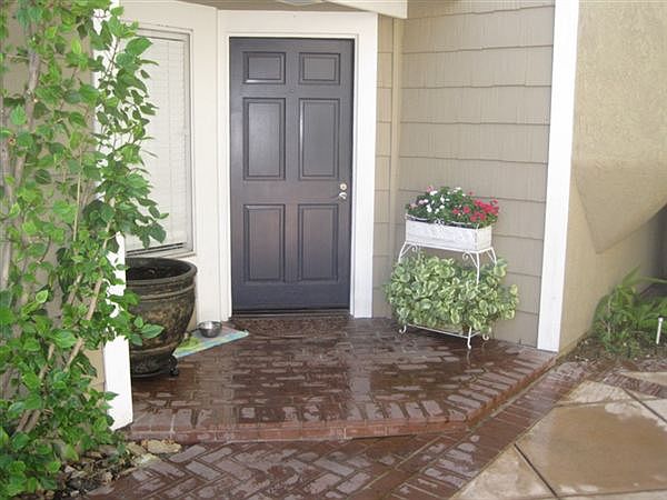 Front Entry Way