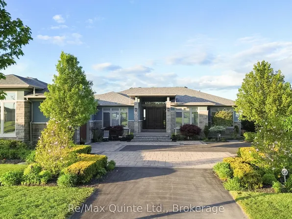 89 Navigation Dr, Prince Edward County, ON K8N 0G1