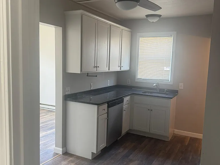 240 S Main St #1 — Photo 12