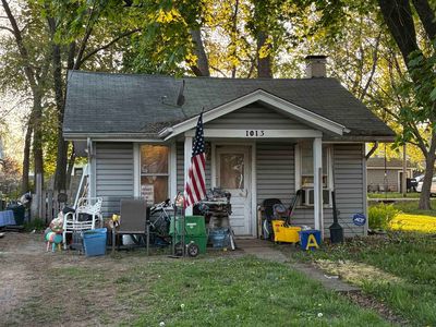 1013 Pearl St, Aurora, IL, 60505