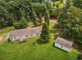 220 Palmer Ford Rd, Weaverville, NC 28787