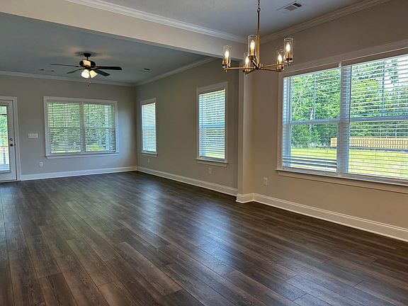 5th image of 750 Woodvine Drive #TP178