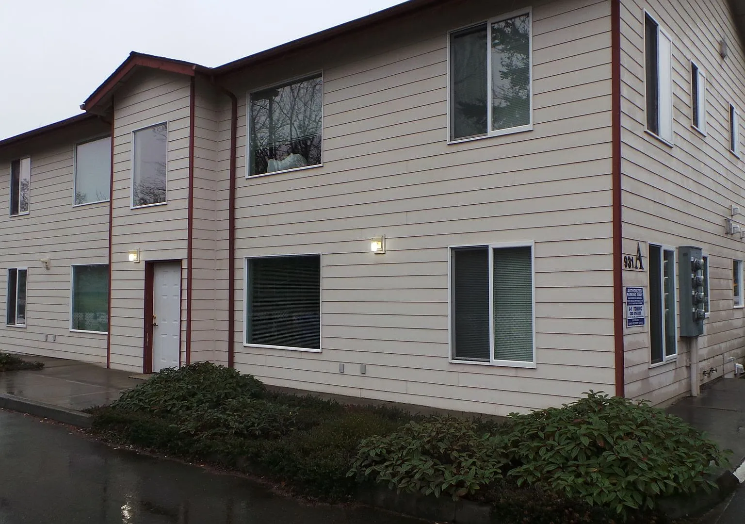 931-B SE Ely St — Photo 1
