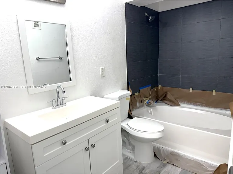 15560 SW 104th Ter #619 — Photo 4