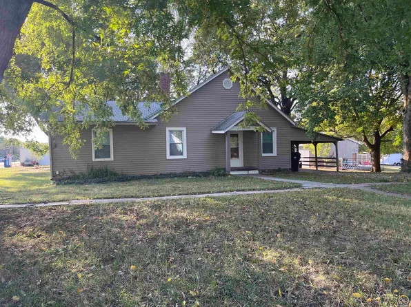 304 S Cedar St, Eskridge, KS 66423