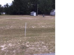 165 Meadowfield Cir, Aberdeen, NC 28315