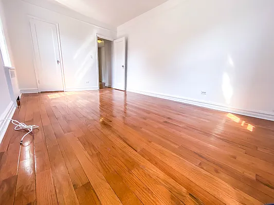 Rented by Voro New York | media 7