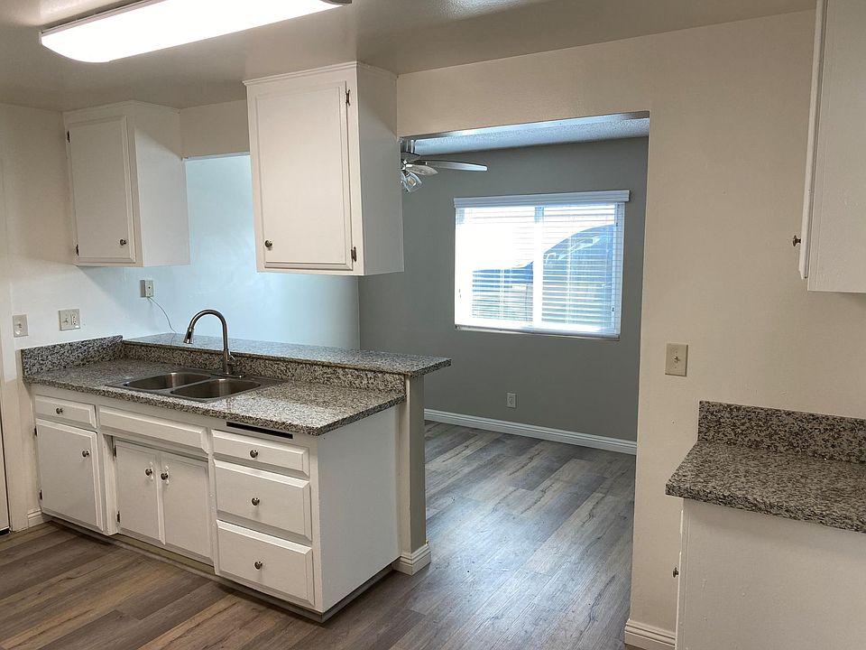 1st image of 1438 Vineland Ave #G