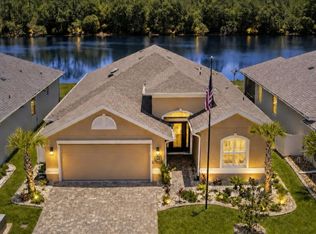 37 Lagoon Way, Palm Coast, FL 32137