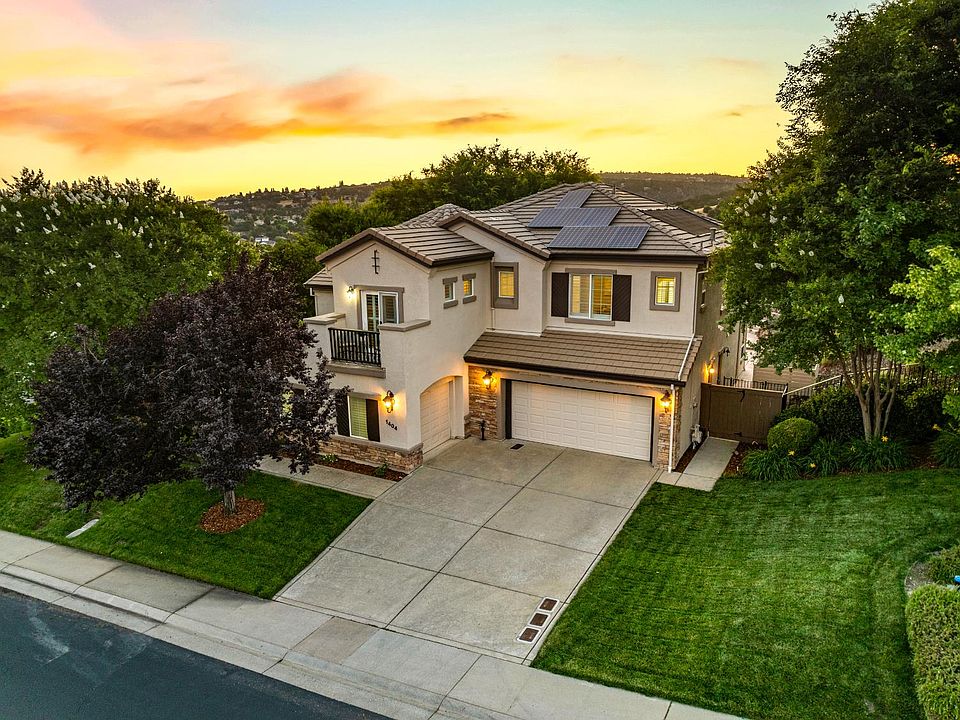 1st image of 1404 Souza Dr
